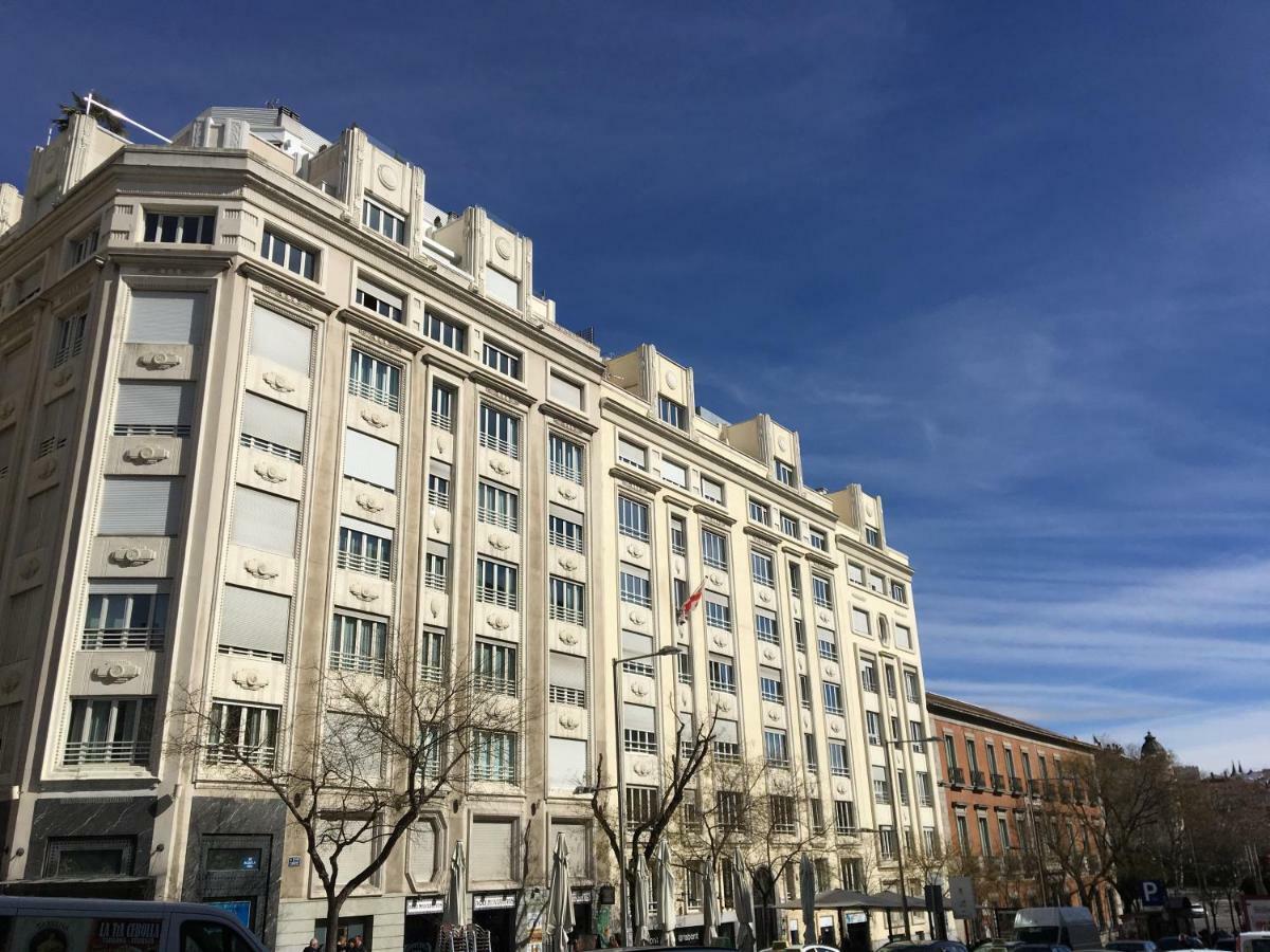 Smart Plaza De Las Cortes Leilighet Madrid Eksteriør bilde